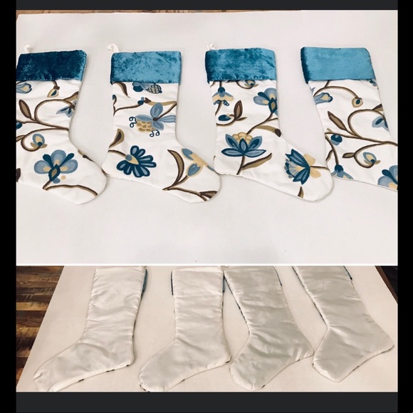 Christmas Stockings ( set of 4 ) - Picture 2 of 7